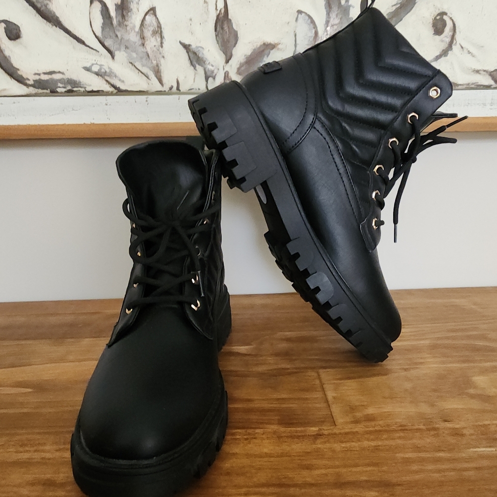 Never Worn Black Boots